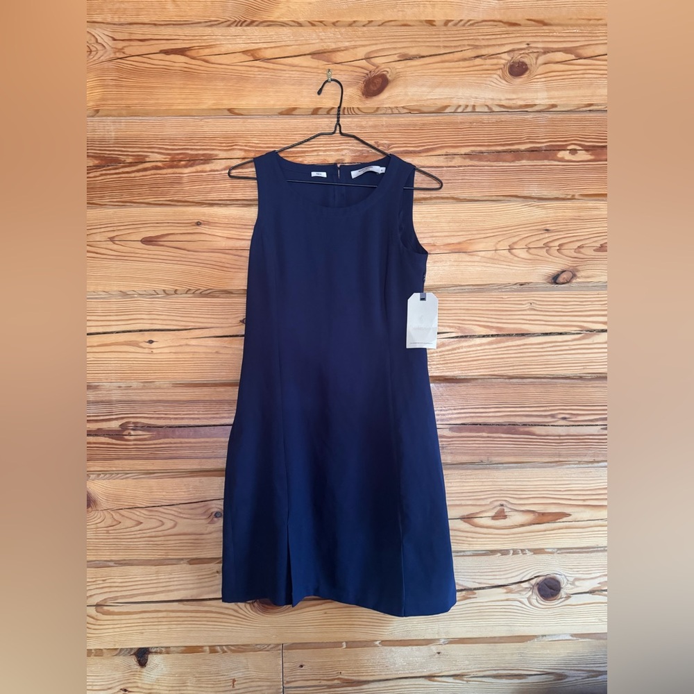 Bluffworks Trevi Dress, NWT, size 6, navy